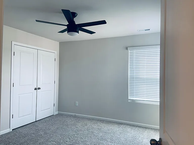 236 Brook Farm Ln — Photo 12