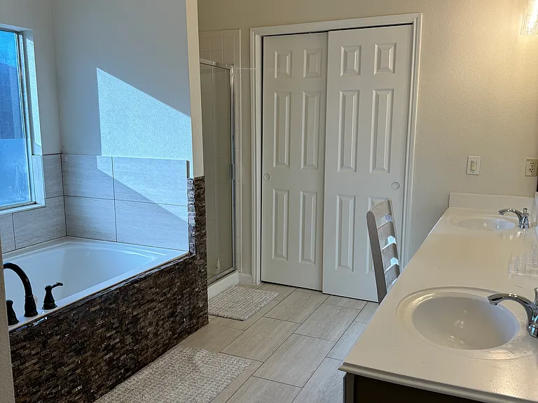 19210 Misty Cove Dr — Photo 11