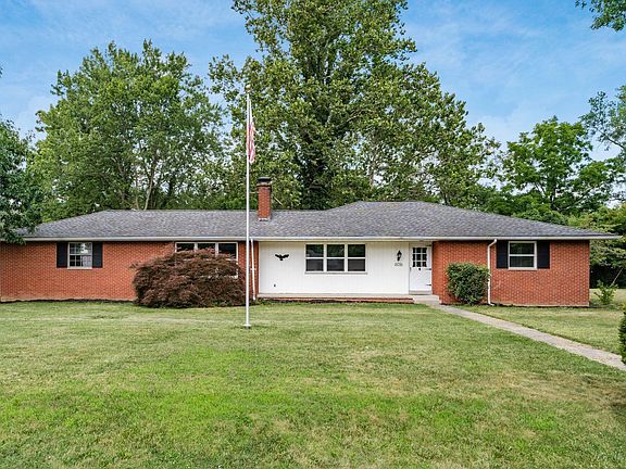 2nd image of 6016 Cherry Hill Dr