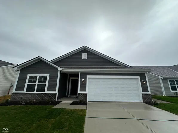 1462 Juniper Dr, Sheridan, IN 46069