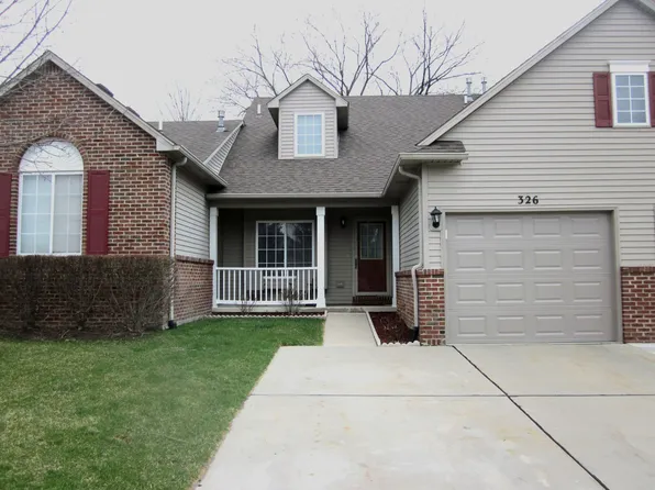 326 Redmaple Ln, Brighton, MI 48116