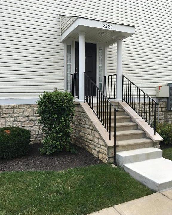 1st image of 8229 Catalpa Ridge Dr