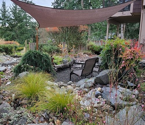 4th image of 8 Lake Louise Dr SW