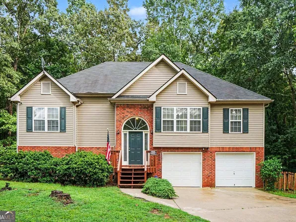 352 Academy Woods Dr, Jefferson, GA 30549