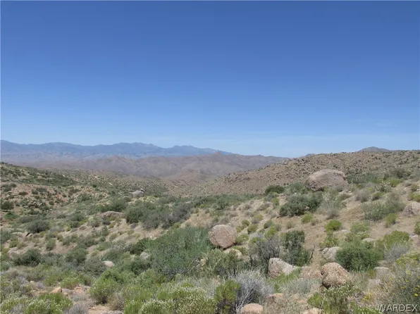 252-02-160 Oxen Pass, Wikieup, AZ 85360