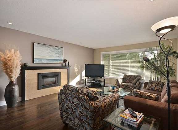 V1049479_301_19_10212021