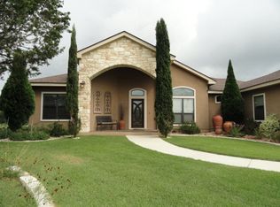 627 Apex Ave, New Braunfels, TX 78132