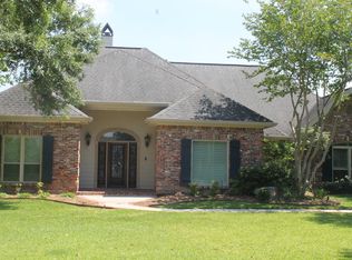 103 Redwing Cir, Lafayette, LA 70503