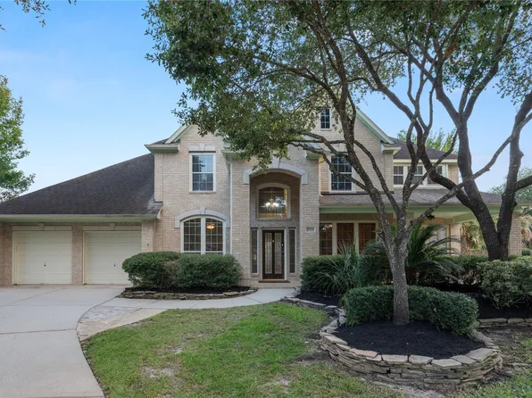17303 Village Breeze Dr, Tomball, TX 77377