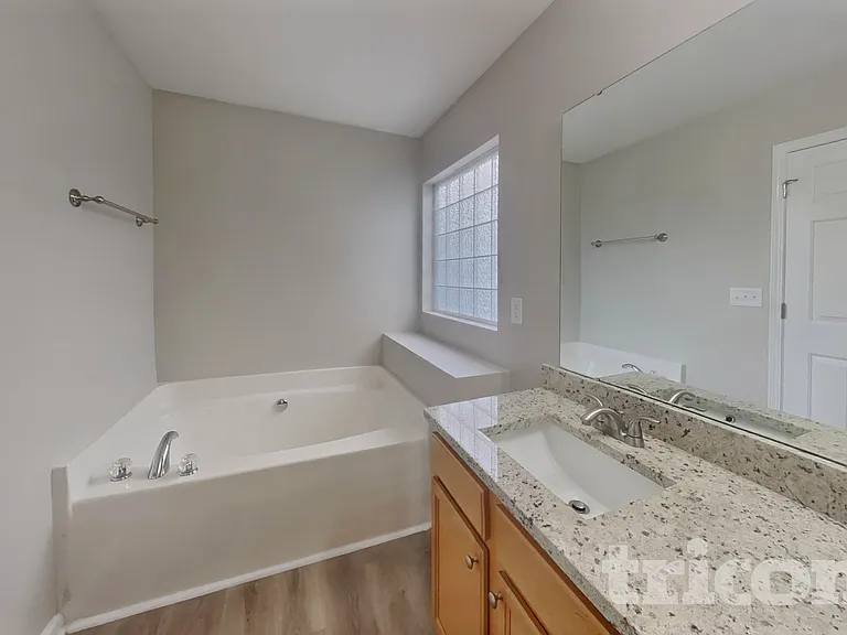3120 Rendezvous Dr — Photo 9