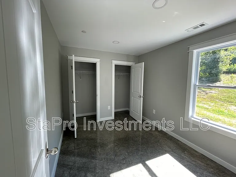 1128 Slaters Creek Rd #A — Photo 11