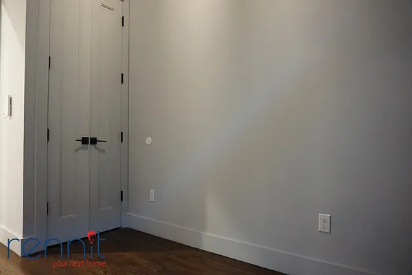 Rented by Rennit Inc. | media 55