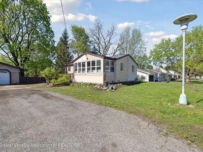 933 W Northrup St, Lansing, MI, 48911