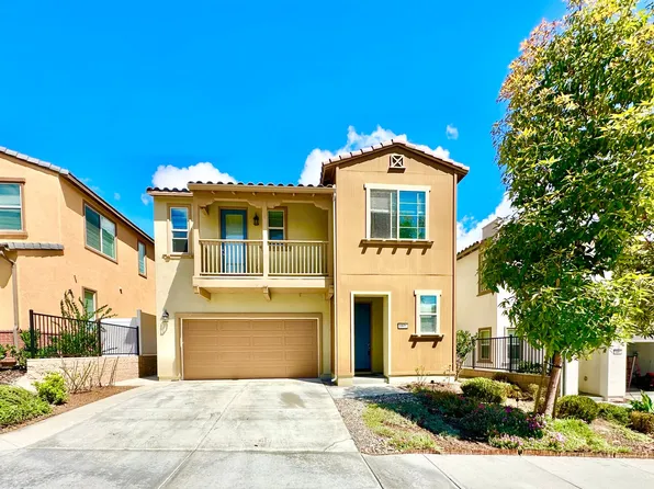 1576 Wildgrove Way, Vista, CA 92081