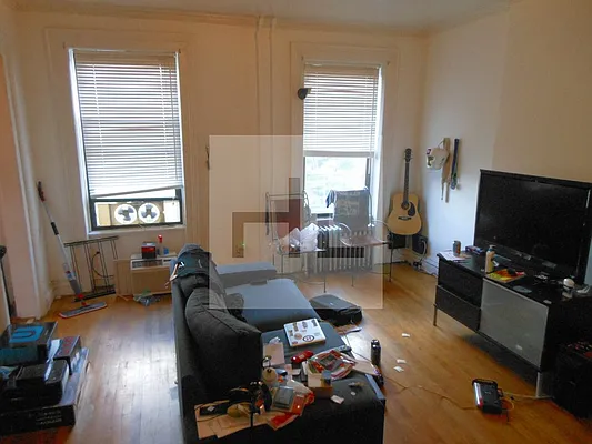 Rented by Highline Residential | media 4