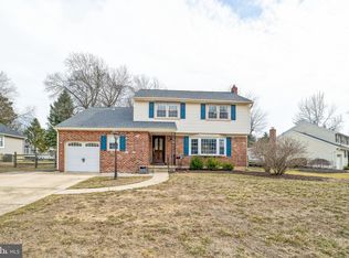10 Sequoia Dr, Cinnaminson, NJ 08077