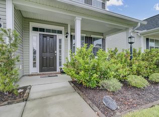 613 Pendleton Dr, Moncks Corner, SC 29461