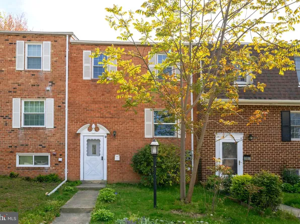 9 Orchard Dr, Gaithersburg, MD 20878