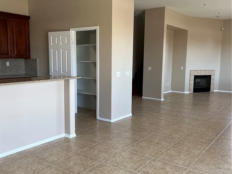 8975 Guadalupe Ave — Photo 3