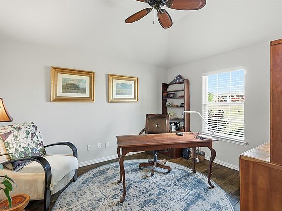 5th image of 113 Heather Ln
