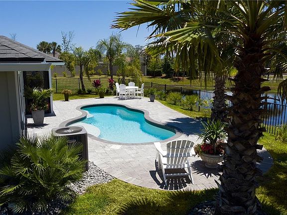 5th image of 94288 Woodbrier Cir