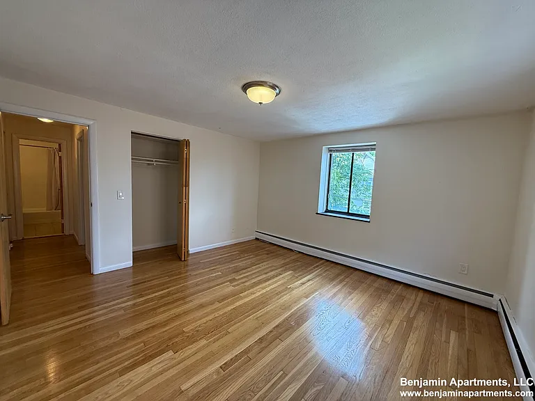 222-224 Babcock St #8 — Photo 6