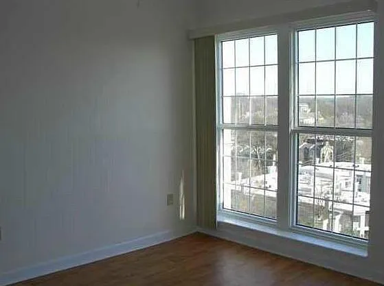 195 14th St NE #1010 — Photo 12
