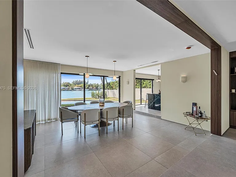 1170 S Biscayne Point Rd — Photo 17