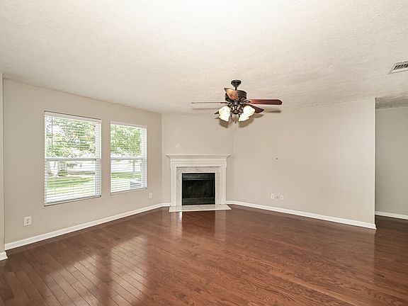 4th image of 227 Elderberry Way