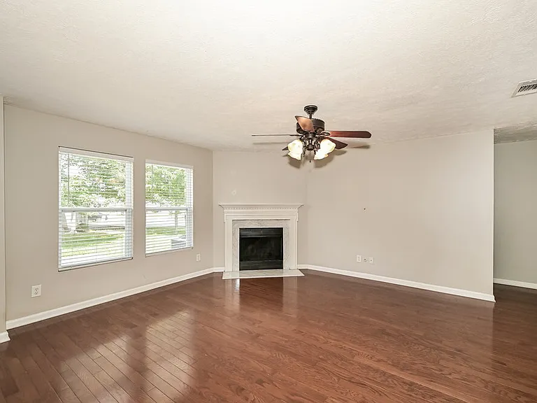 227 Elderberry Way — Photo 4