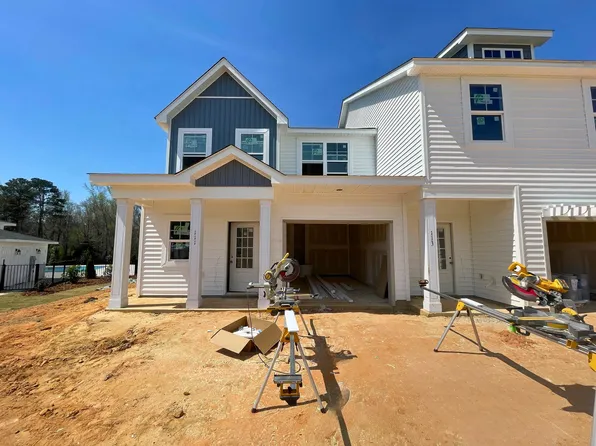 111 Michter St, Vass, NC 28394