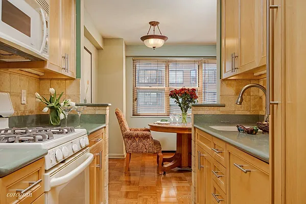 Sold by Corcoran | media 3