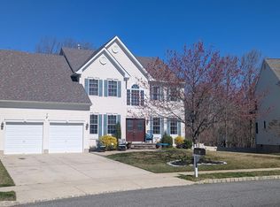48 Lavender Dr, Sewell, NJ 08080