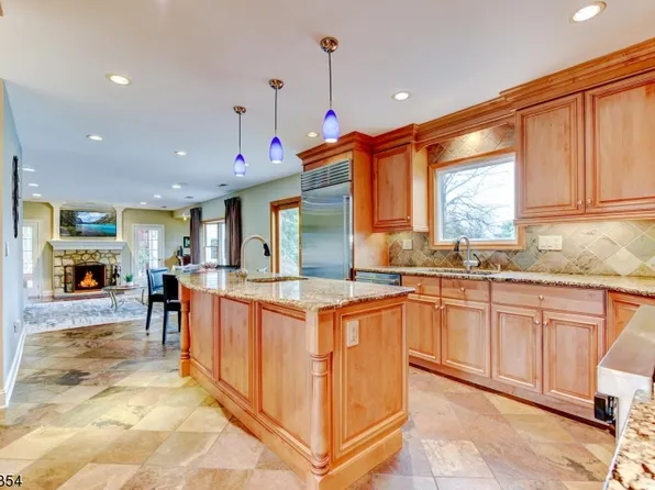 493 WHITON RD., Branchburg Twp., NJ 08853