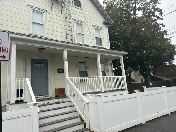 68 Church Grn #17, Taunton, MA 02780