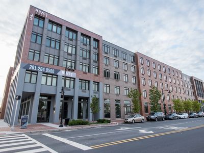 the ashton apartments jersey city