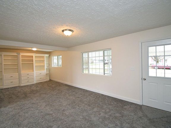 5th image of 3474 Virginia Dr
