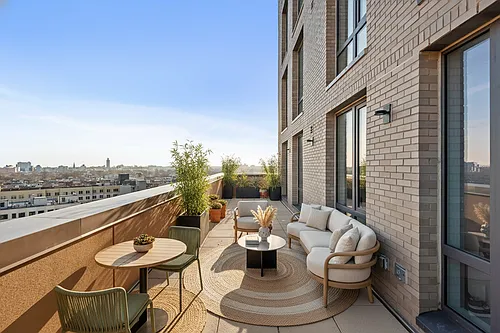 1333 Broadway #1602 Photo 1