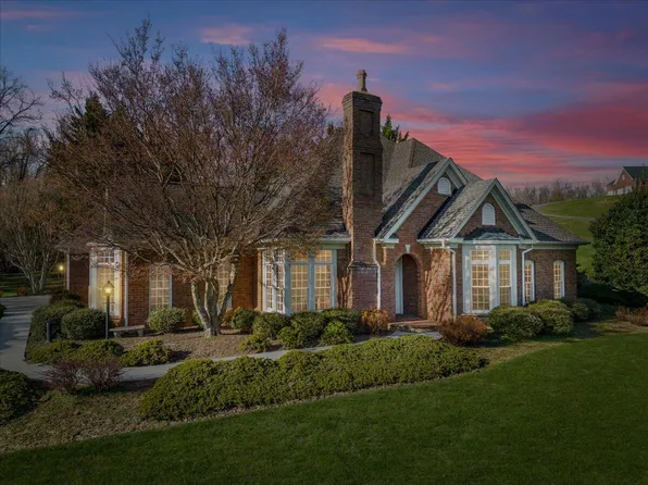 75 Fairview Dr, Daleville, VA 24083