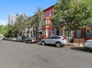 9 Warren St, Newark, NJ 07102