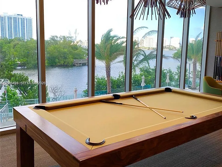 16385 Biscayne Blvd #621 — Photo 45
