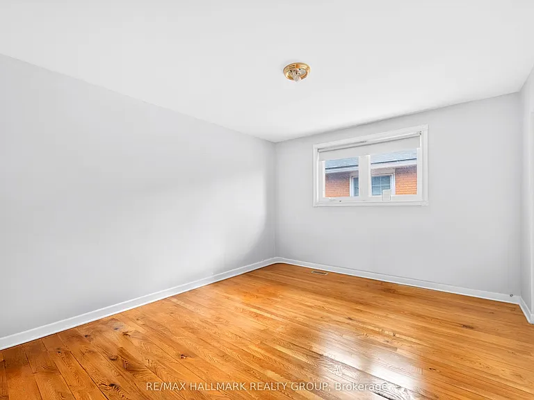2636 Regina St #B — Photo 9