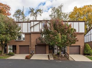 14 Hiland Valley Dr, Pittsburgh, PA 15229