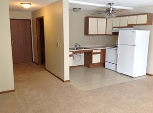 240 2nd St NE APT 106, Saint Cloud, MN 56304