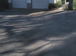 21332 Creekside Dr, Red Bluff, CA 96080