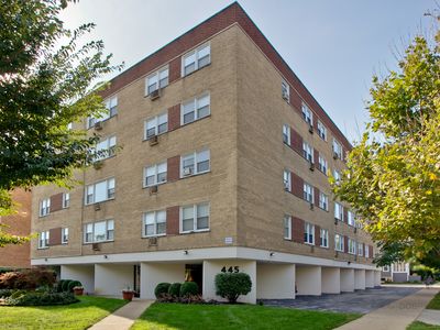 445 Sherman Ave APT 401, Evanston, IL, 60202