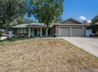 8011 Owl Rdg, San Antonio, TX 78250
