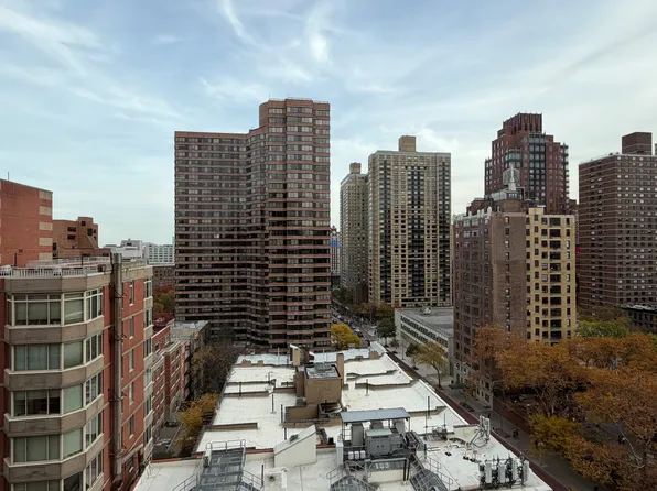 1500 Lexington Avenue image 15 of 15