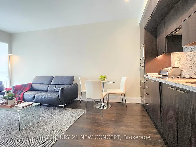 120 Harrison Garden Blvd #Penthouse 31-31 — Photo 3