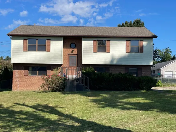 19 Marshall Ln, Culloden, WV 25510